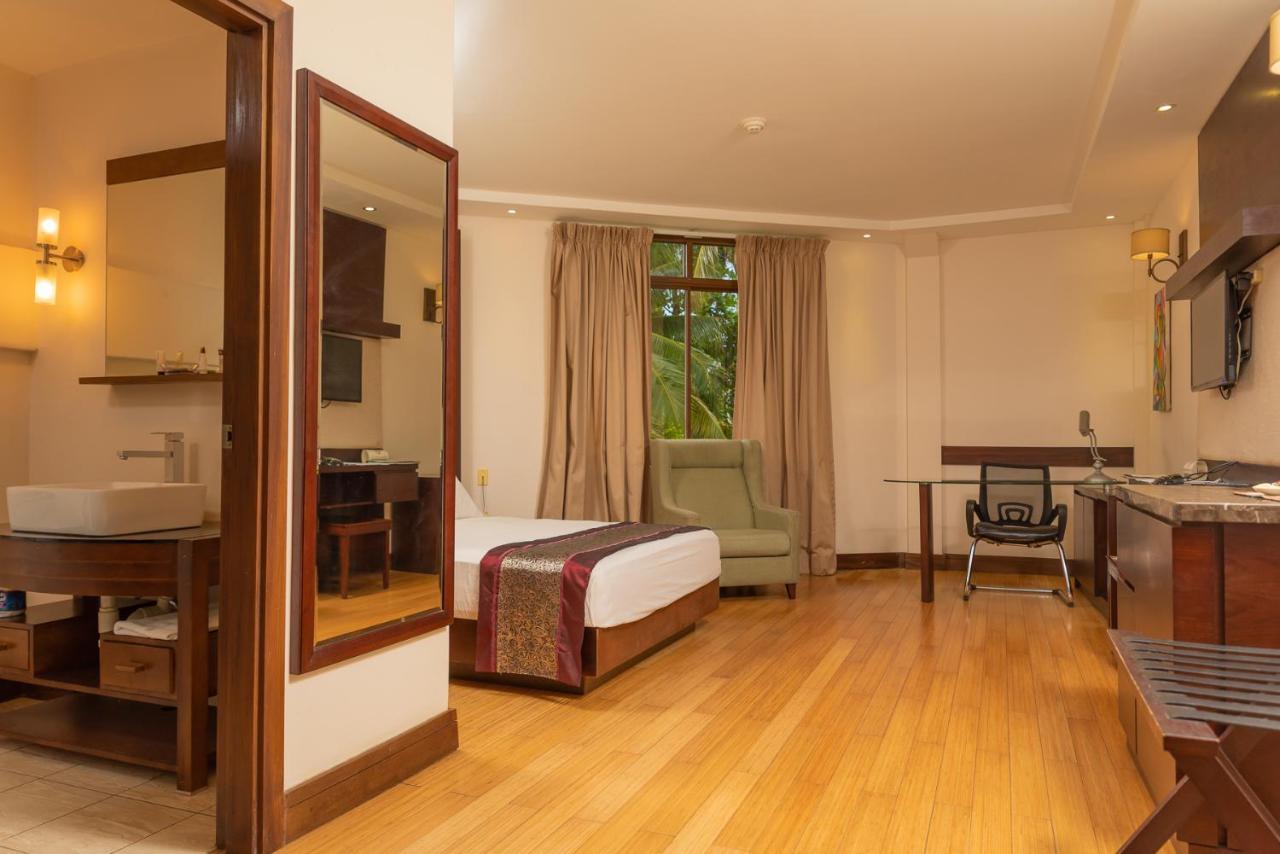 Herdmanston Lodge Hotel Джорджтаун Екстер'єр фото